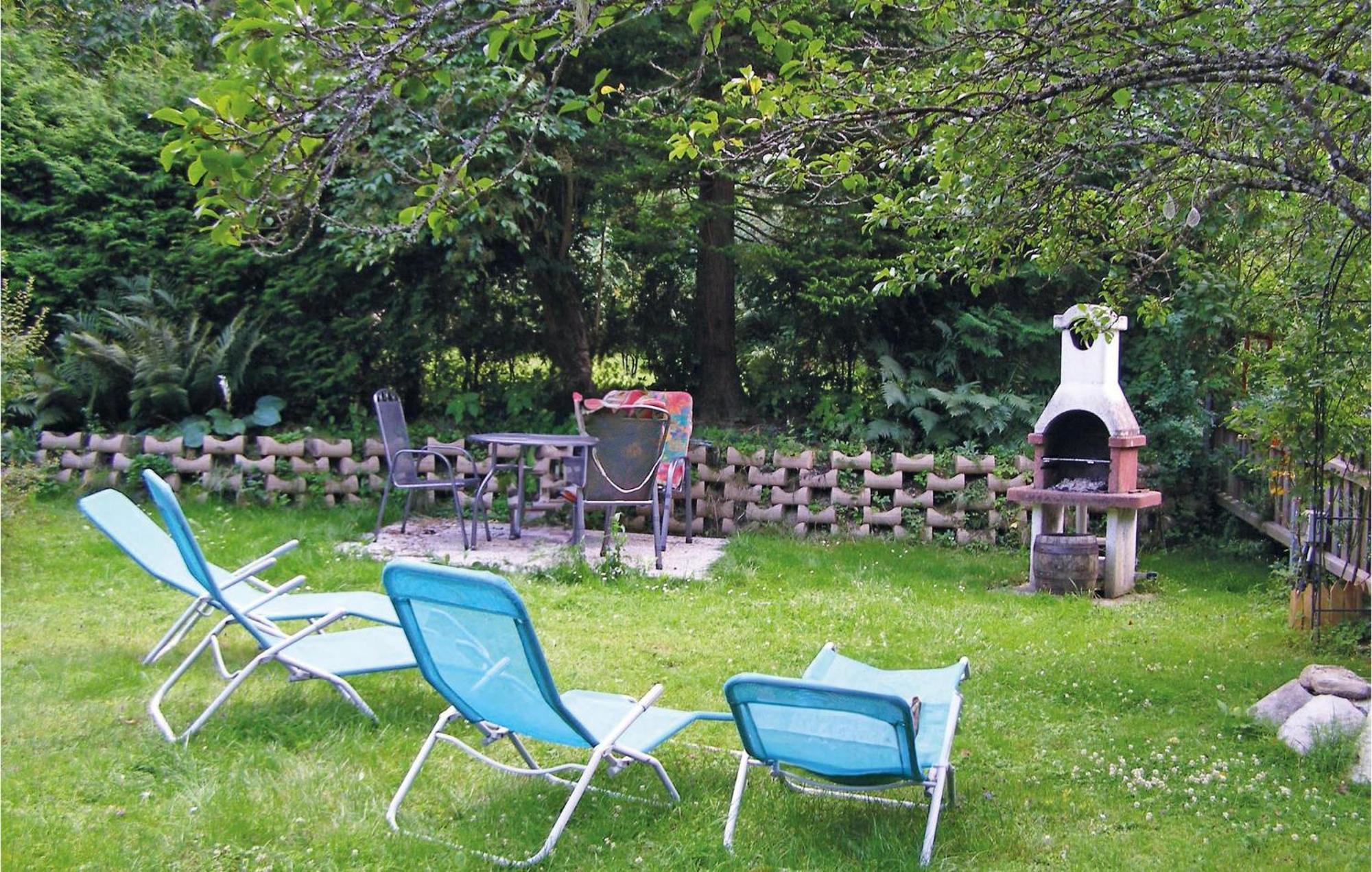 Ferienwohnung Mit Seeblick Aldrans Екстериор снимка